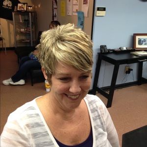 Meet your Posher, Annetta